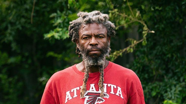 Mfume Obalaji Mtume, also known as Herbert “Moochie” Bailey, Jr., spent seven years in solitary confinement in a South Carolina prison for refusing to cut his dreadlocks.