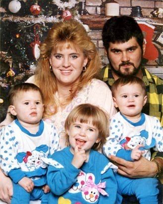 Cameron Todd Willingham with his family.