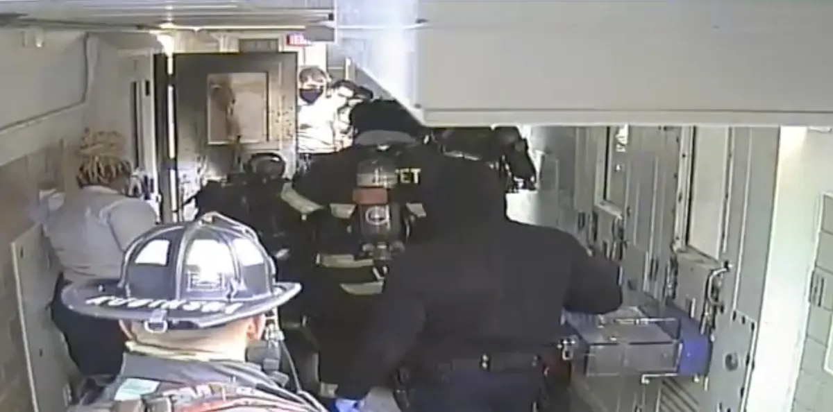 Illinois Lawmakers Decry Prison’s ‘Gut-Wrenching,’ ‘Heartbreaking’ Conditions