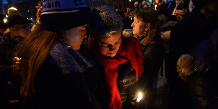 Hundreds of students and community members came out for a vigil held for the Barnard College freshman Tessa Majors, who was stabbed to death in New York City’s Morningside Park.  