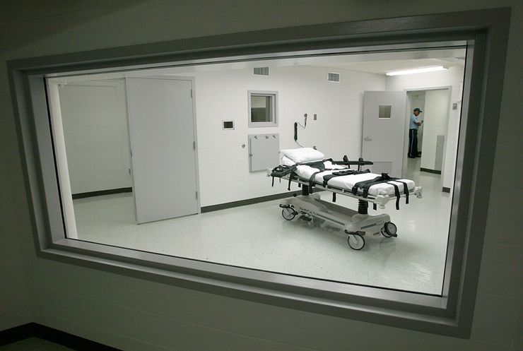 The lethal injection chamber at Holman Correctional Facility in Atmore, Ala., in 2002.