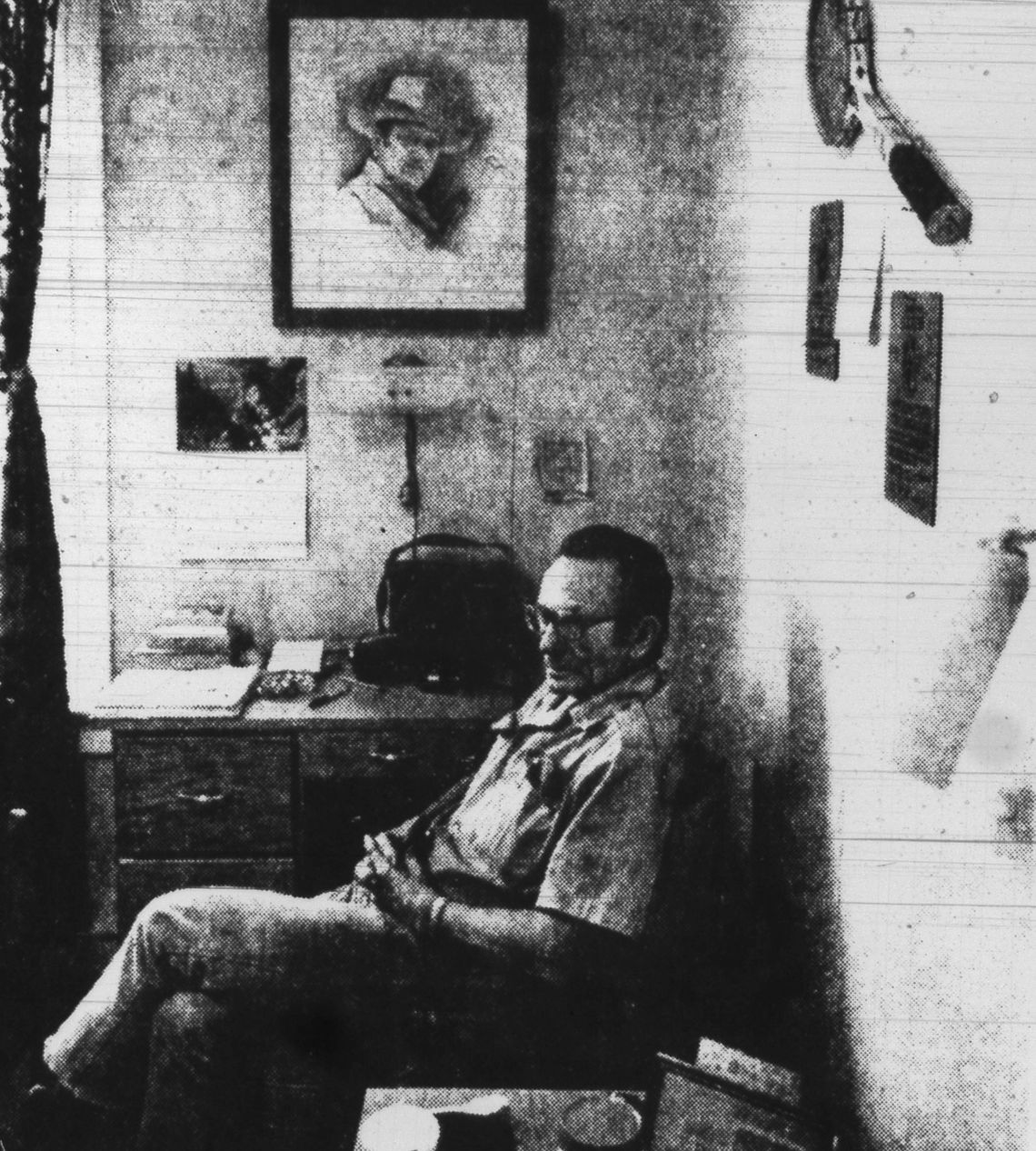 Leonard Safley in his room at the Kansas City Honor Center, in a 1982 clipping from The Kansas City Star. 