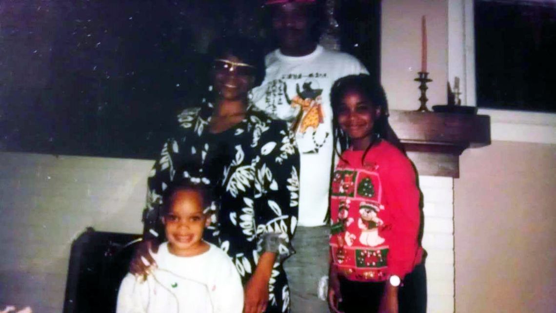 Phillip Chance with his wife, Jacquelyn Harris, and, from left, daughters Ro’Shauwnda and Jade. 