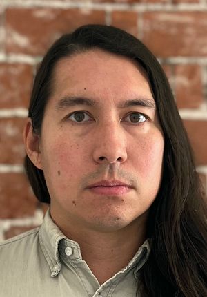 Photo of Geoff Hing.