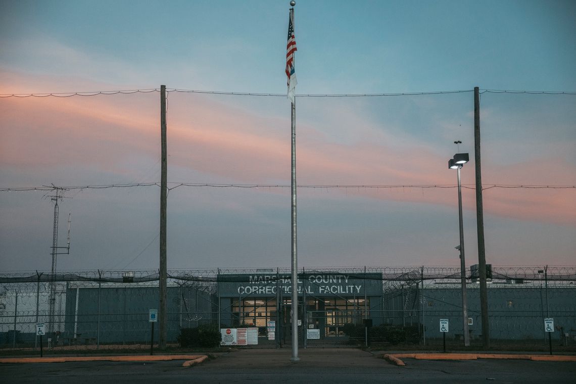 The Marshall County Correctional Facility in Mississippi is run by Management & Training Corporation. The state’s contract with MTC requires at least 19 officers per overnight shift, but former employees said some nights, there were only 6 guards. 