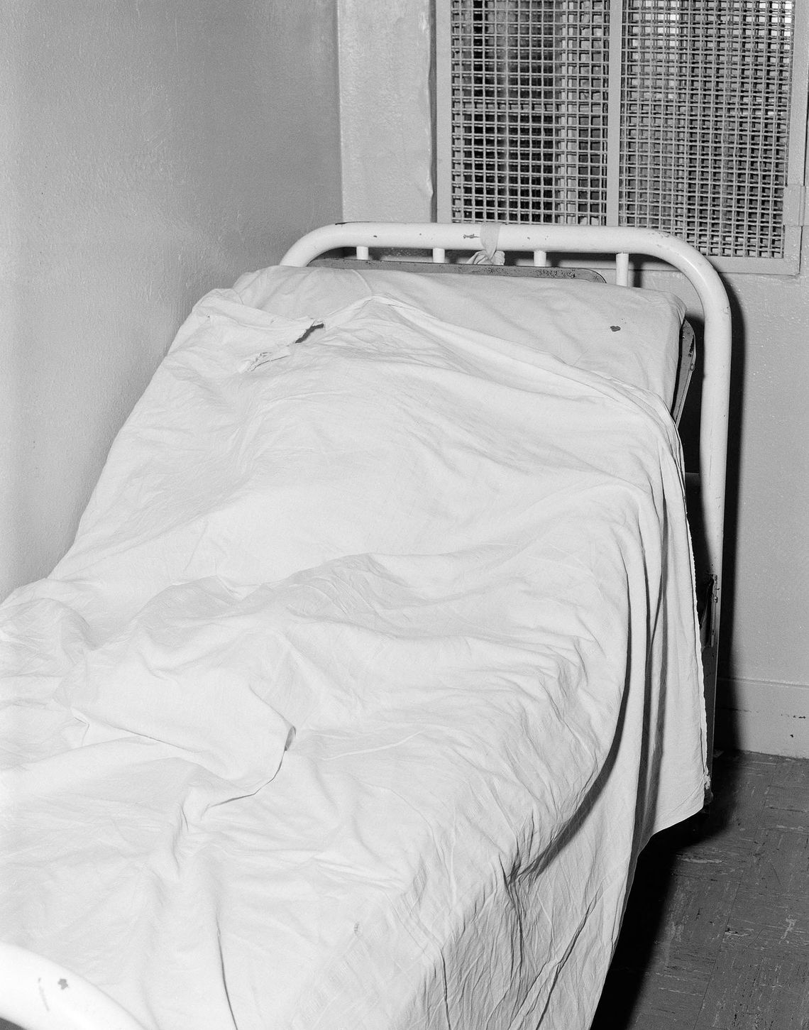 Venerable Suicide Hospital Room 89, 1965