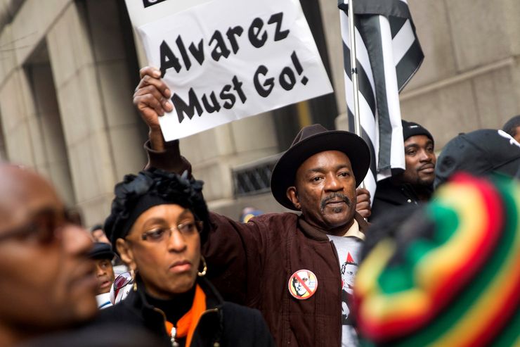 CHICAGO, IL - DECEMBER 11:  Demonstrators march around City Hall calling on Mayor Rahm Emanuel to resign on December 11, 2015 in Chicago, Illinois.  A recently released video of the shooting of Laquan McDonald by Chicago Police officer Jason Van Dyke has sparked protests and calls for Mayor Rahm Emanuel and Cook County State’s Attorney Anita Alvarez to resign for allegedly  trying to cover up the circumstances surrounding the shooting.  (Photo by Scott Olson/Getty Images)