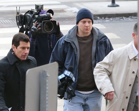 Chicago police Officer Jason Van Dyke arrives at the Leighton Criminal Courthouse in Chicago on Nov. 24, 2015. 