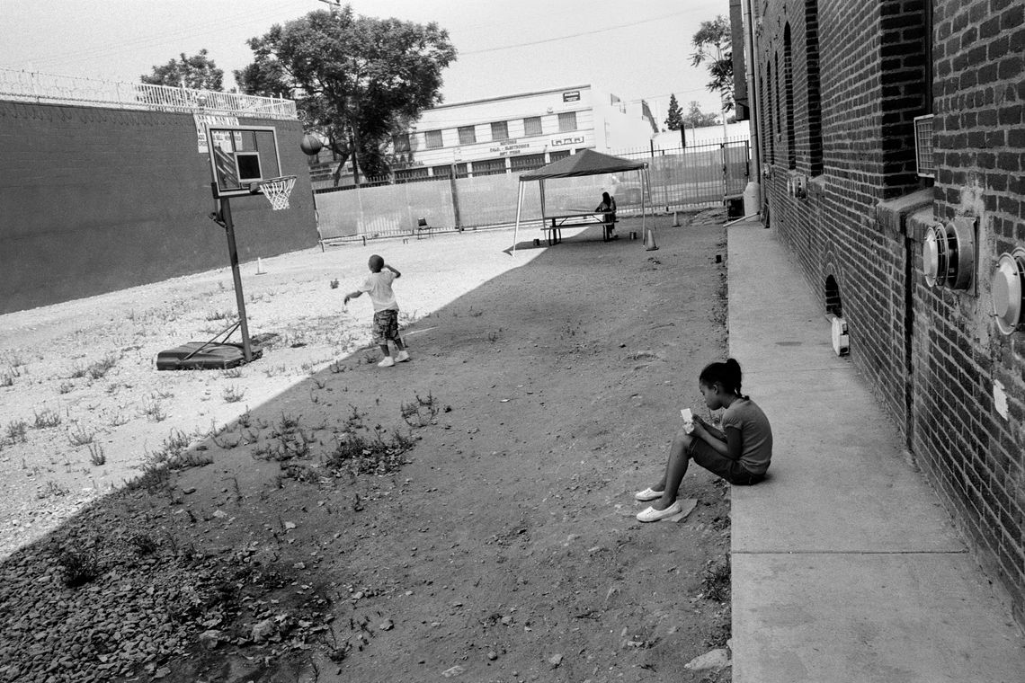 Children come for weekend visits with their mothers at Walden House. (Los Angeles, 2008)