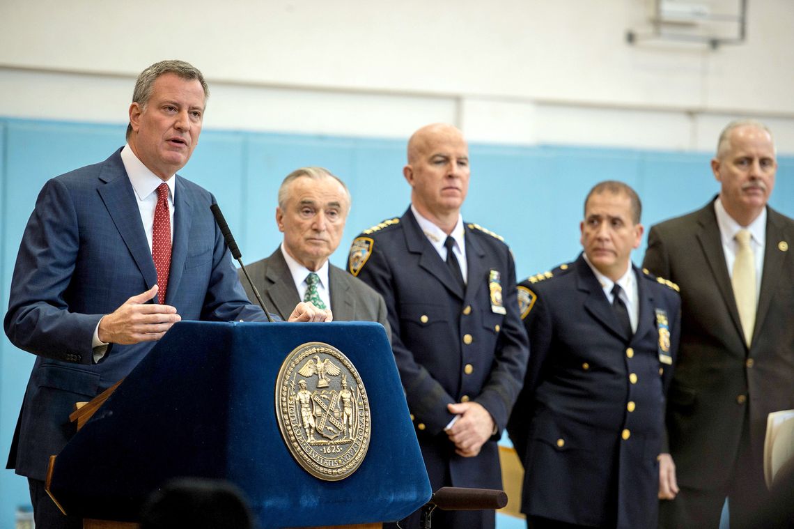 Mayor de Blasio with Police Commissioner William Bratton one day after announcing plans to expand mental health services within New York City’s criminal justice system. 
