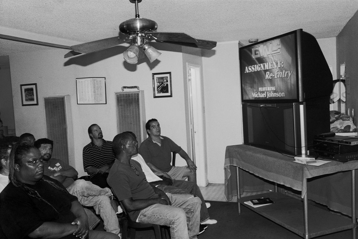 Residents watching a video about reentry. (Inglewood, 2008)
