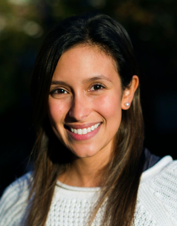 Headshot of Ana Graciela Méndez.
